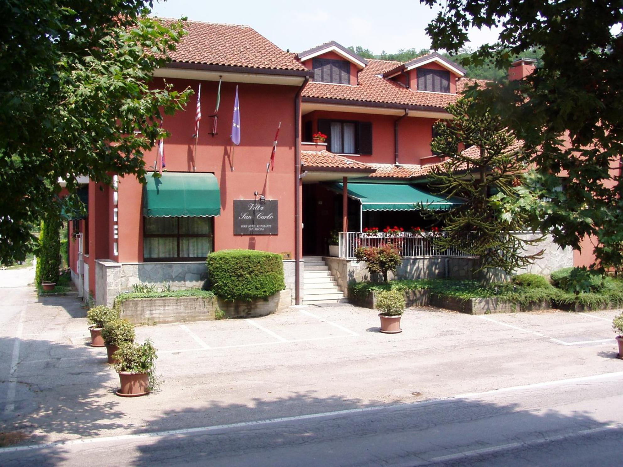 Cortemilia Villa San Carlo מראה חיצוני תמונה