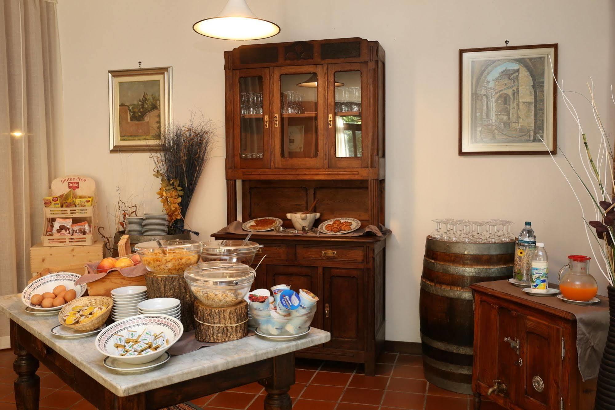 Cortemilia Villa San Carlo מראה חיצוני תמונה
